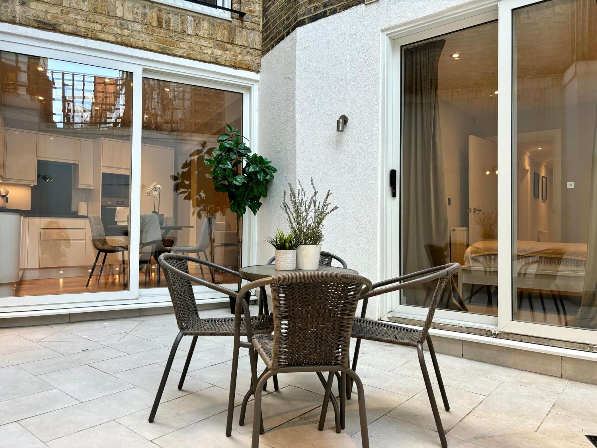 The Cadogan Suite By Harrods 伦敦 外观 照片